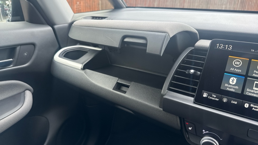 Honda Jazz 1.5 i-MMD Hybrid Crosstar EX 5dr eCVT Hybrid Hatchback - Image 23