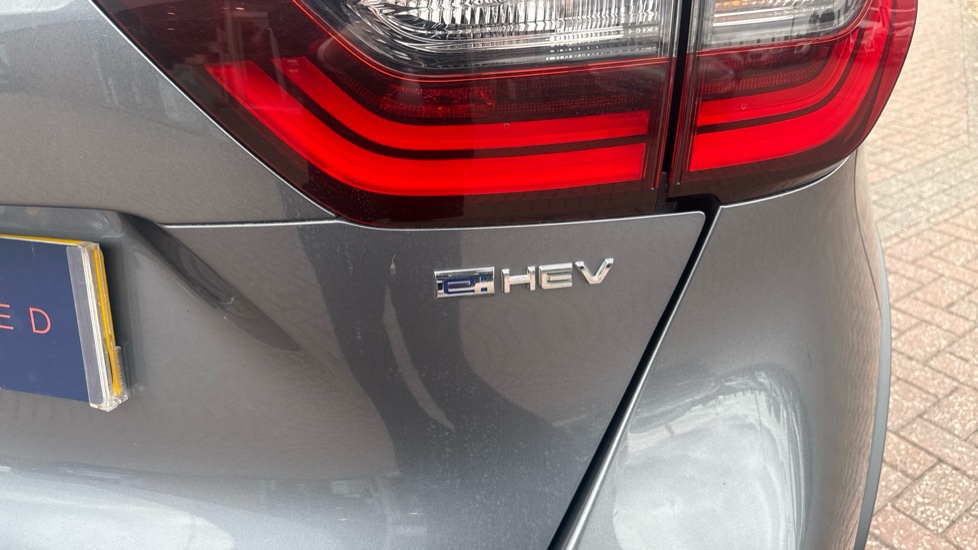 Honda Jazz 1.5 i-MMD Hybrid Crosstar EX 5dr eCVT Hybrid Hatchback - Image 32