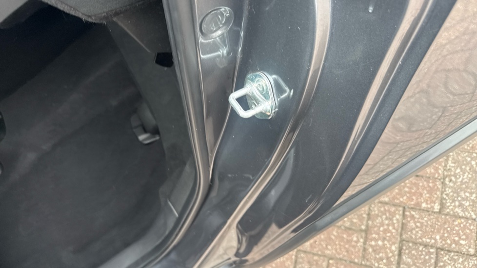 Honda Jazz 1.5 i-MMD Hybrid Crosstar EX 5dr eCVT Hybrid Hatchback - Image 36