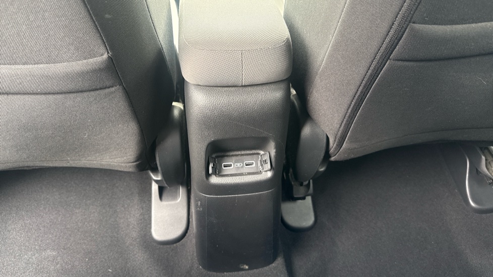 Honda Jazz 1.5 i-MMD Hybrid Crosstar EX 5dr eCVT Hybrid Hatchback - Image 38