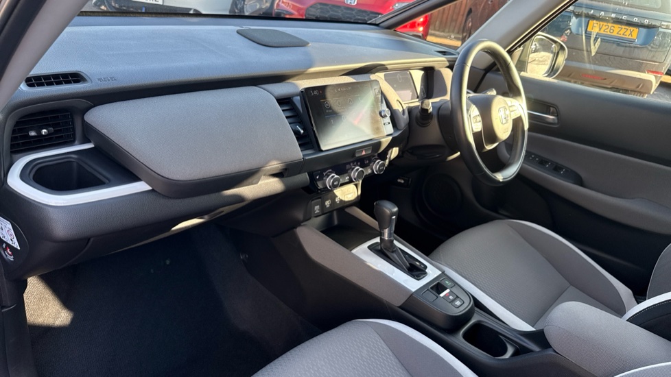 Honda Jazz 1.5 i-MMD Hybrid Crosstar EX 5dr eCVT Hybrid Hatchback - Image 2