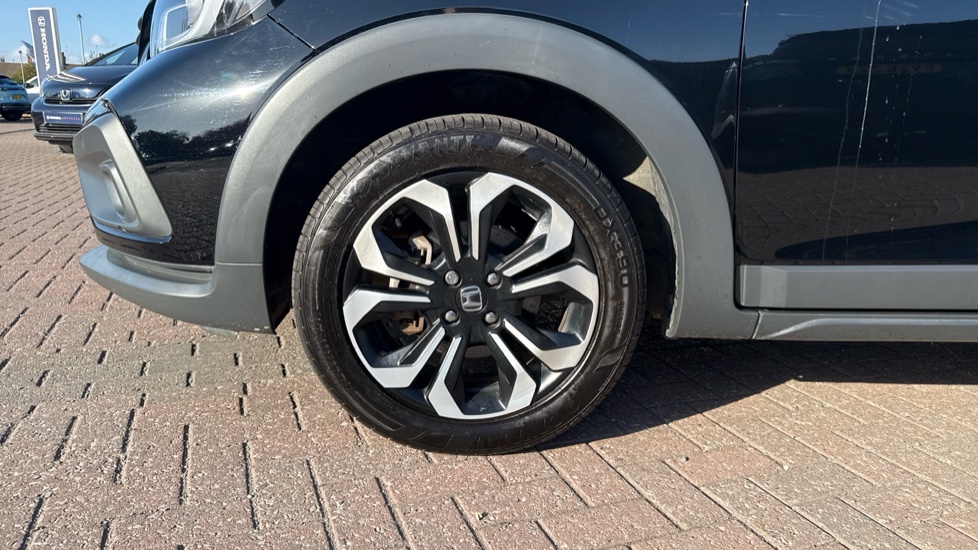 Honda Jazz 1.5 i-MMD Hybrid Crosstar EX 5dr eCVT Hybrid Hatchback - Image 16
