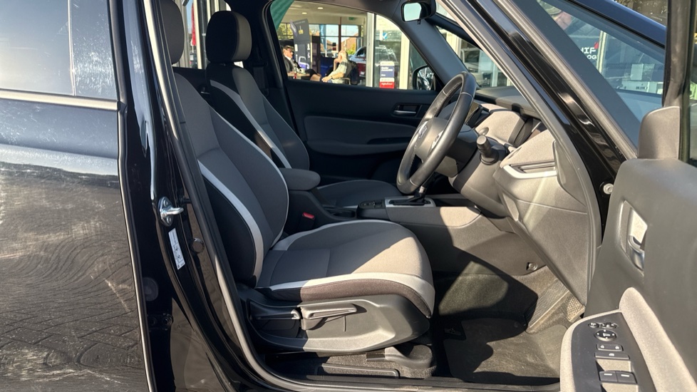 Honda Jazz 1.5 i-MMD Hybrid Crosstar EX 5dr eCVT Hybrid Hatchback - Image 30