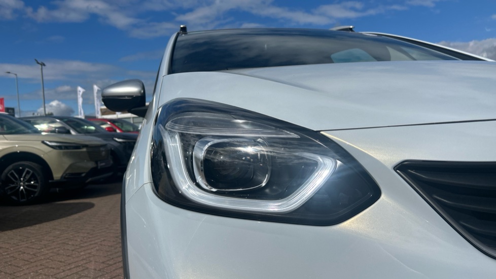 Honda Jazz 1.5 i-MMD Hybrid Crosstar EX 5dr eCVT Hybrid Hatchback - Image 15