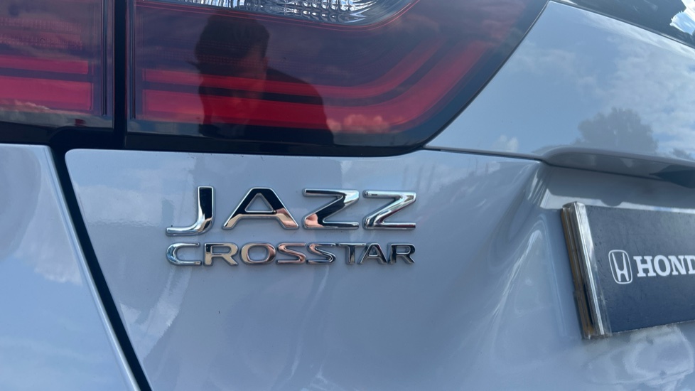 Honda Jazz 1.5 i-MMD Hybrid Crosstar EX 5dr eCVT Hybrid Hatchback - Image 20