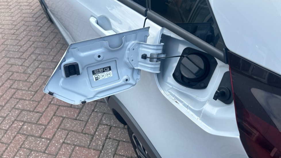 Honda Jazz 1.5 i-MMD Hybrid Crosstar EX 5dr eCVT Hybrid Hatchback - Image 22