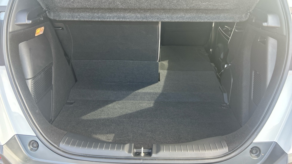 Honda Jazz 1.5 i-MMD Hybrid Crosstar EX 5dr eCVT Hybrid Hatchback - Image 43