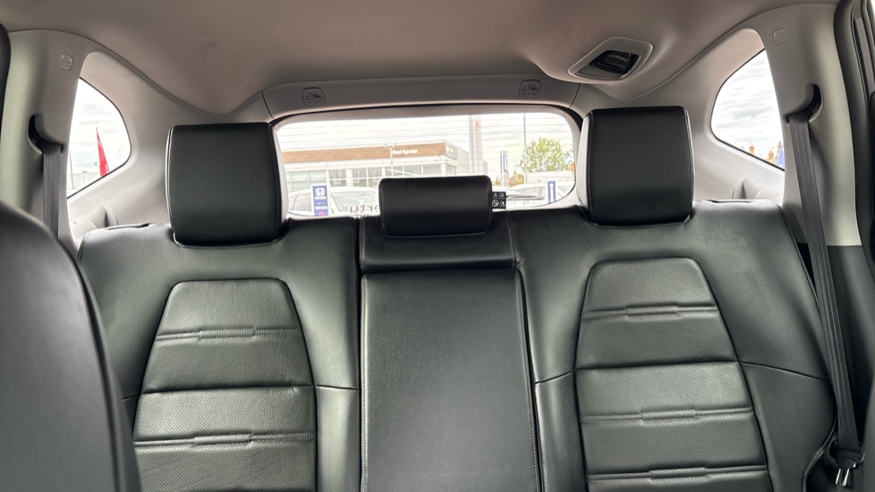 Honda CR-V 2.0 i-MMD Hybrid SR  2WD 5dr eCVT Hybrid Estate - Image 35