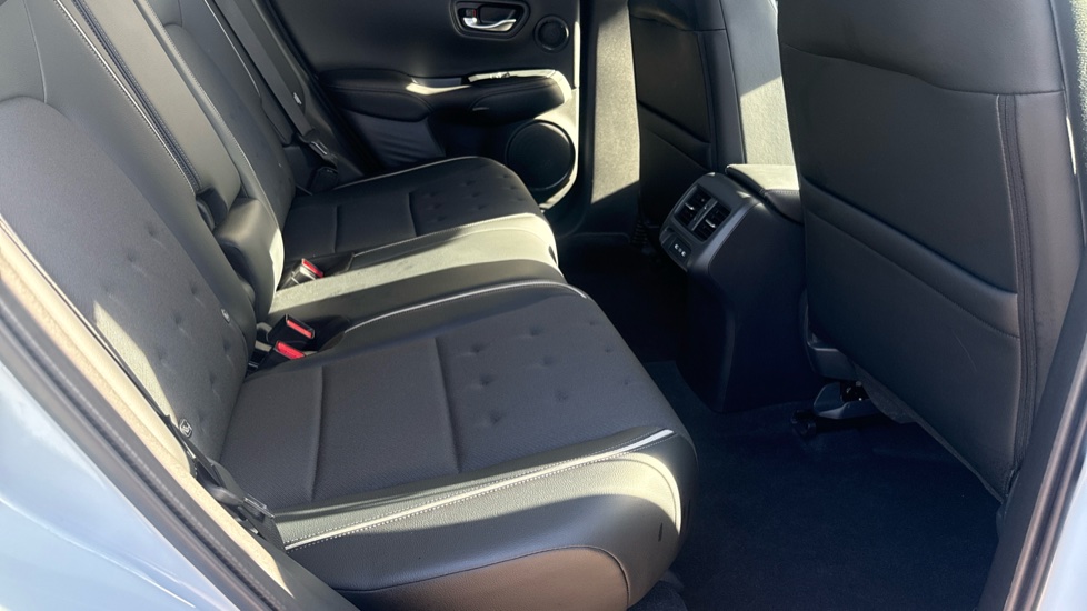 Honda Zr-V 2.0 eHEV Sport 5dr CVT Hybrid Estate - Image 23