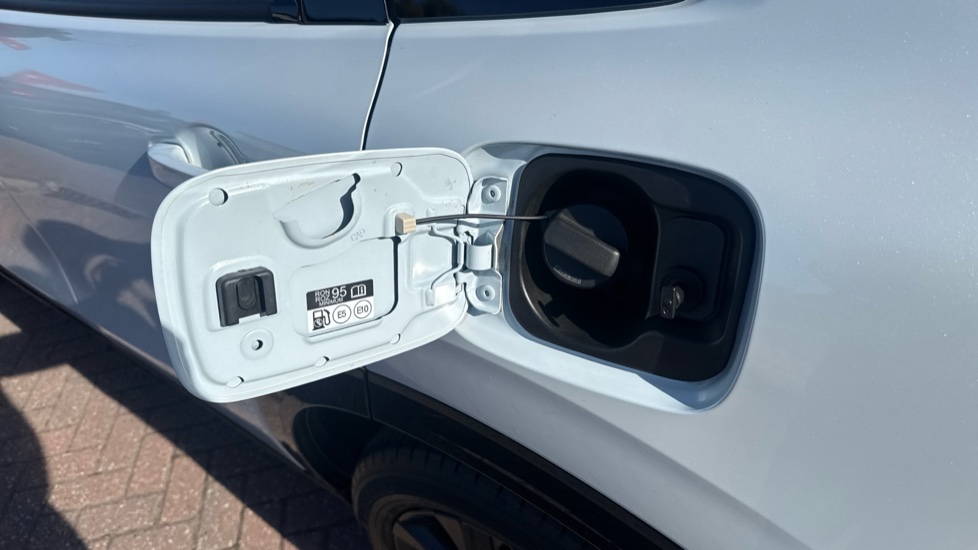 Honda Zr-V 2.0 eHEV Sport 5dr CVT Hybrid Estate - Image 35