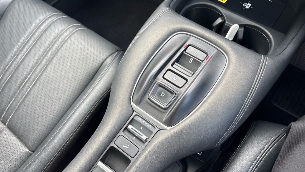 Honda Zr-V 2.0 eHEV Advance 5dr CVT Hybrid Estate - Image 23