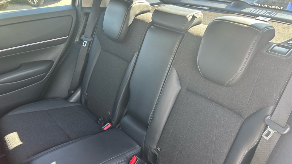 Honda HR-V 1.5 eHEV Advance 5dr CVT Hybrid Hatchback - Image 8