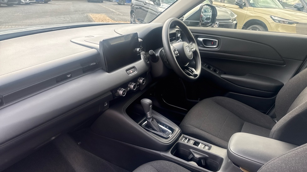 Honda HR-V 1.5 eHEV Elegance 5dr CVT Hybrid Hatchback - Image 2