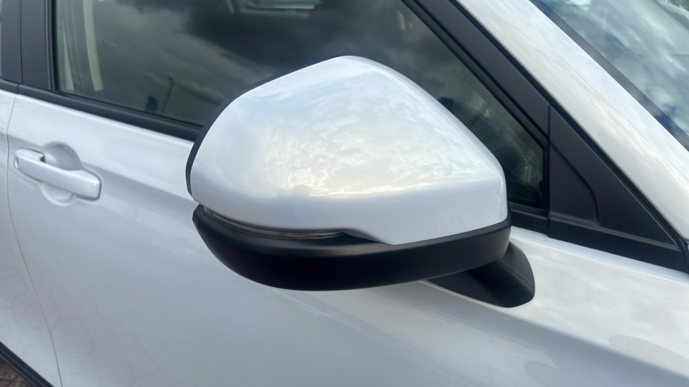 Honda HR-V 1.5 eHEV Elegance 5dr CVT Hybrid Hatchback - Image 16