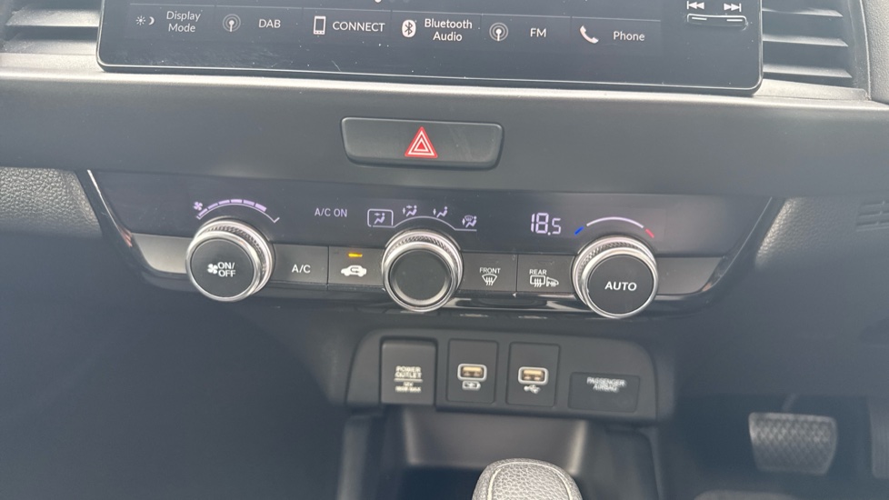 Honda Jazz 1.5 i-MMD Hybrid SR 5dr eCVT Hybrid Hatchback - Image 37