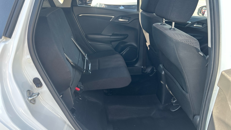 Honda Jazz 1.3 i-VTEC EX 5dr Petrol Hatchback - Image 28