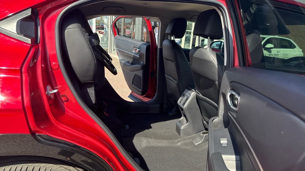 Honda HR-V 1.5 eHEV Advance 5dr CVT Hybrid Hatchback - Image 25