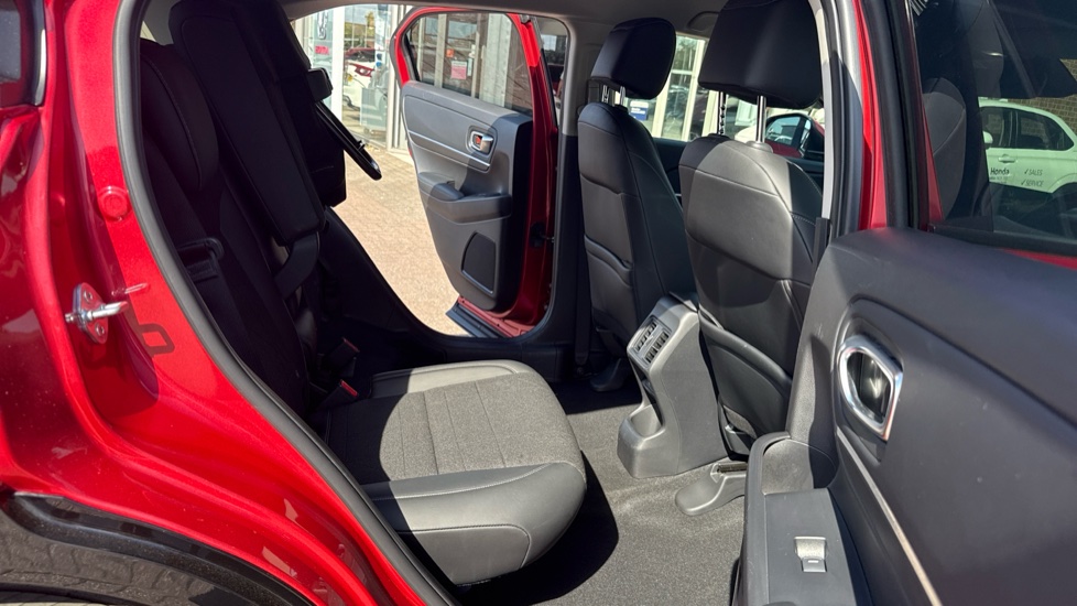Honda HR-V 1.5 eHEV Advance 5dr CVT Hybrid Hatchback - Image 26