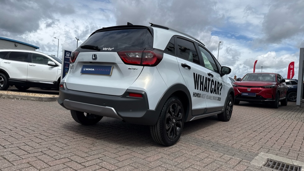 Honda Jazz 1.5 i-MMD Hybrid Crosstar Advance 5dr eCVT Hybrid Hatchback - Image 16