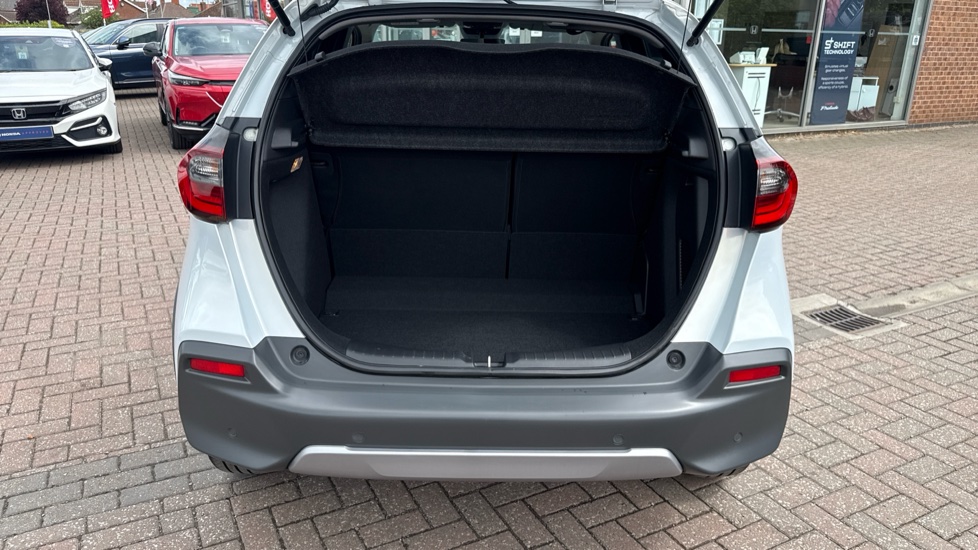 Honda Jazz 1.5 i-MMD Hybrid Crosstar Advance 5dr eCVT Hybrid Hatchback - Image 23