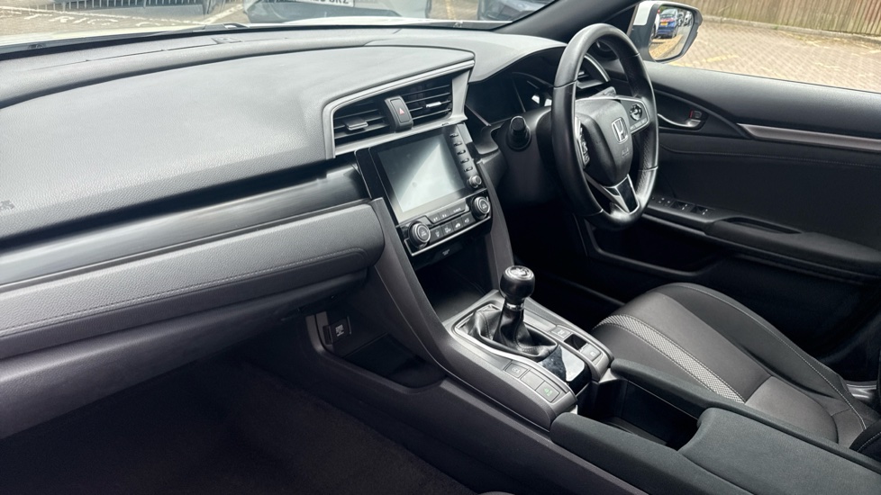 Honda Civic 1.0 VTEC Turbo 126 SR 5dr Petrol Hatchback - Image 2