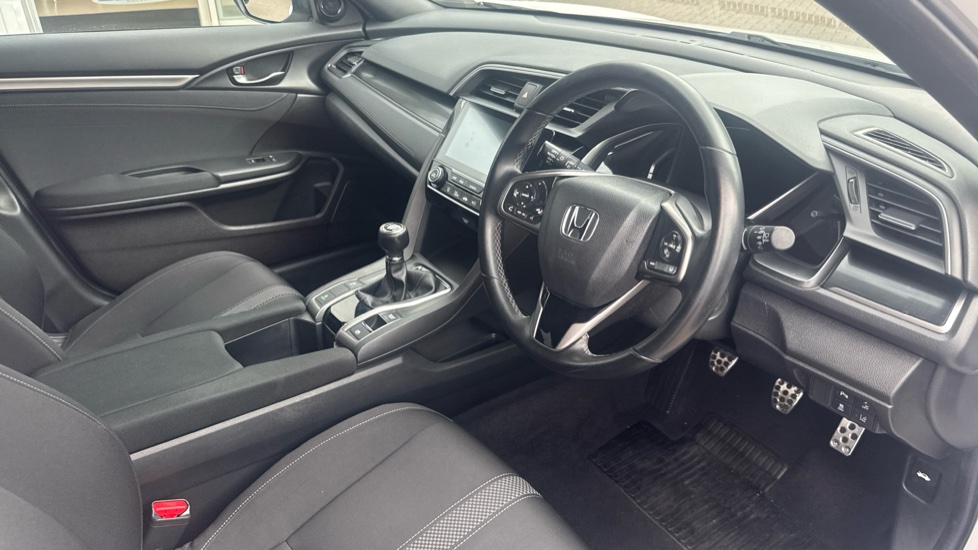 Honda Civic 1.0 VTEC Turbo 126 SR 5dr Petrol Hatchback - Image 29