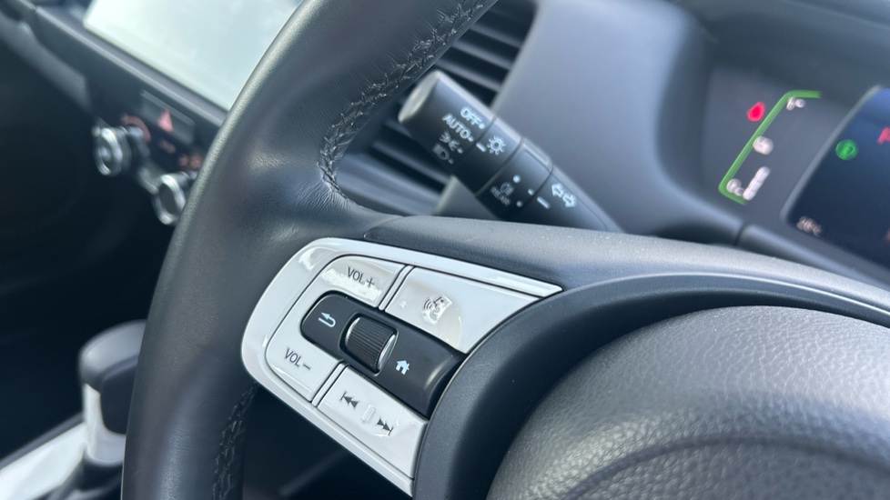 Honda Jazz 1.5 i-MMD Hybrid Elegance 5dr eCVT Hybrid Hatchback - Image 24