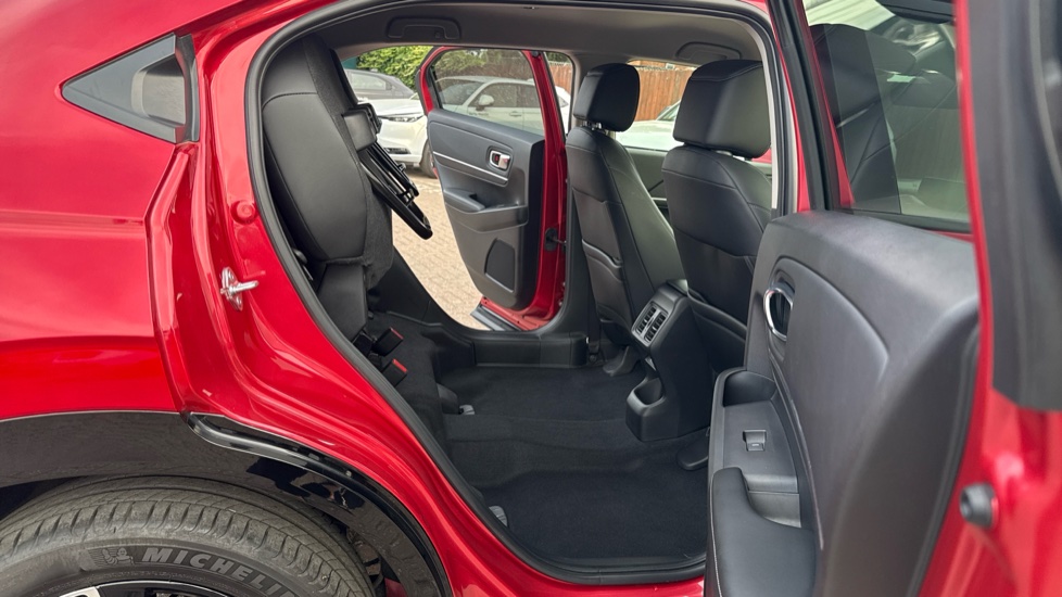 Honda HR-V 1.5 eHEV Advance 5dr CVT Hybrid Hatchback - Image 26