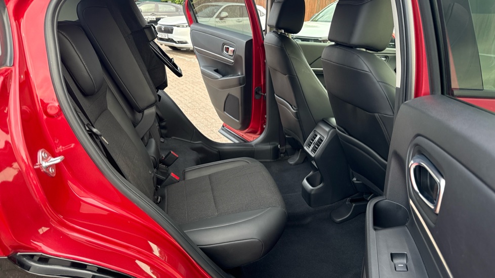 Honda HR-V 1.5 eHEV Advance 5dr CVT Hybrid Hatchback - Image 27