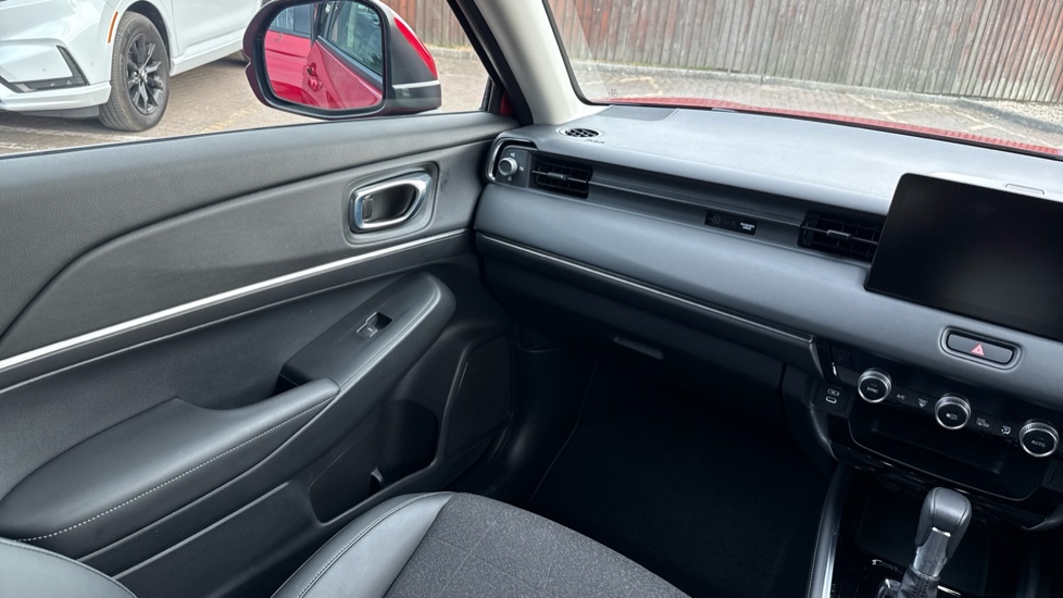 Honda HR-V 1.5 eHEV Advance 5dr CVT Hybrid Hatchback - Image 31