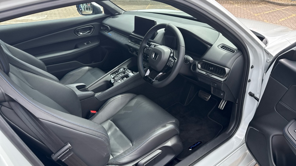 Honda Prelude 2.0 eHEV Advance 3dr CVT Hybrid Coupe - Image 32