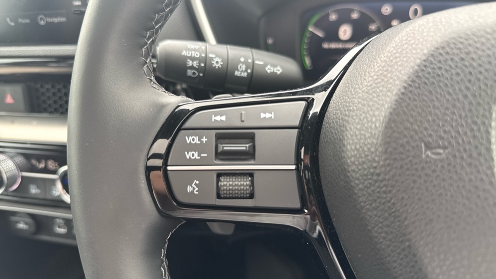 Honda CR-V 2.0 ePHEV Advance Tech 5dr eCVT Estate - Image 18