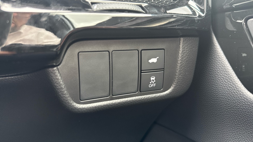 Honda CR-V 2.0 ePHEV Advance Tech 5dr eCVT Estate - Image 19