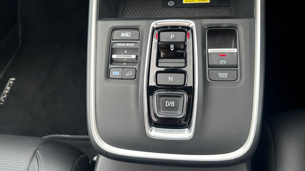 Honda CR-V 2.0 ePHEV Advance Tech 5dr eCVT Estate - Image 20