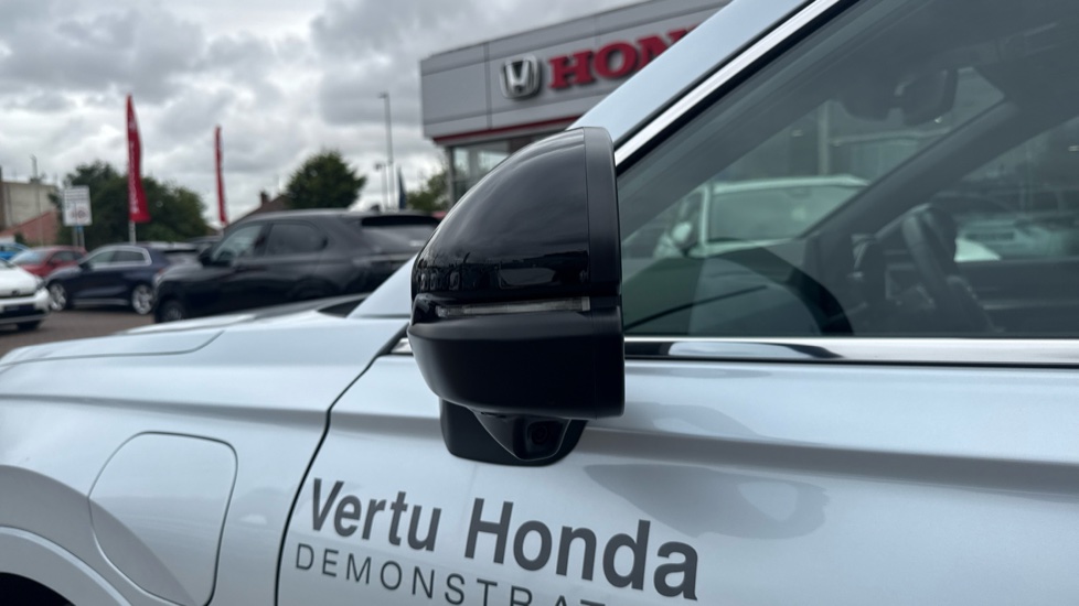 Honda CR-V 2.0 ePHEV Advance Tech 5dr eCVT Estate - Image 32