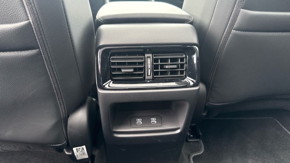 Honda CR-V 2.0 ePHEV Advance Tech 5dr eCVT Estate - Image 41