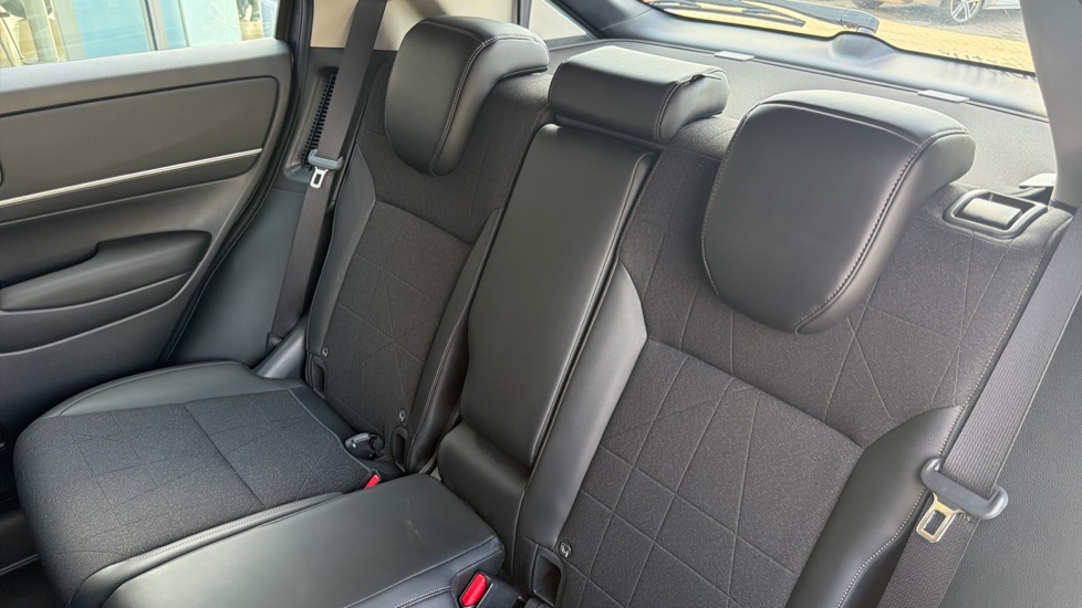Honda HR-V 1.5 eHEV Advance 5dr CVT Hybrid Hatchback - Image 8