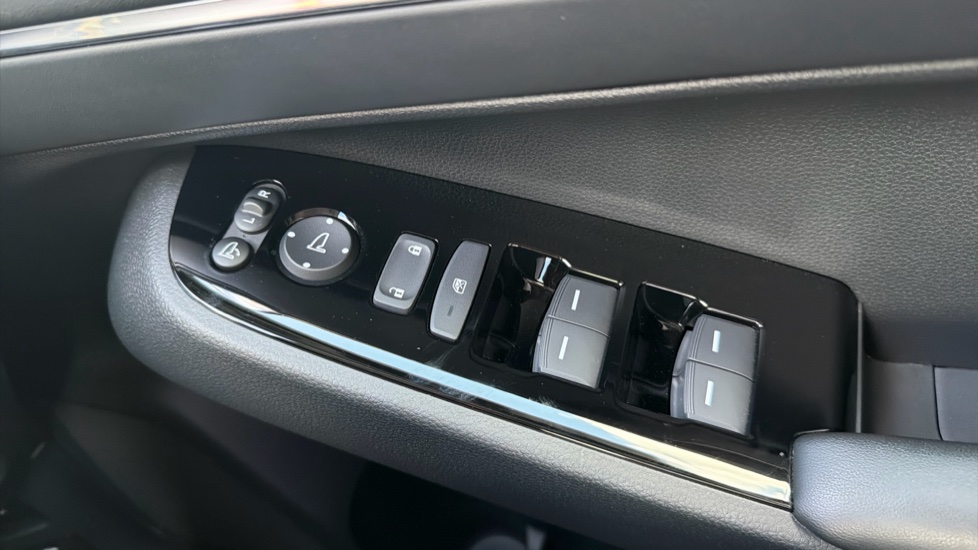 Honda HR-V 1.5 eHEV Advance 5dr CVT Hybrid Hatchback - Image 30