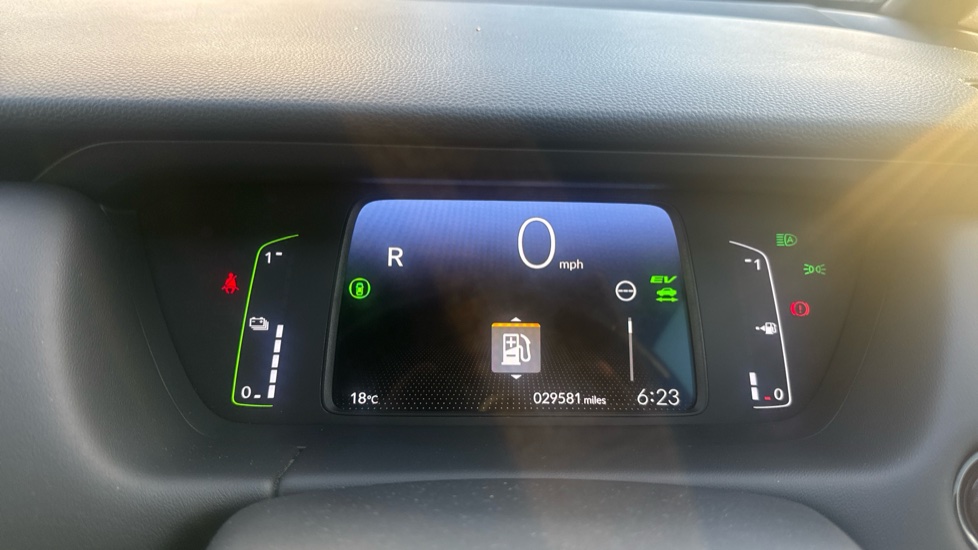 Honda Jazz 1.5 i-MMD Hybrid Advance 5dr eCVT Hybrid Hatchback - Image 11