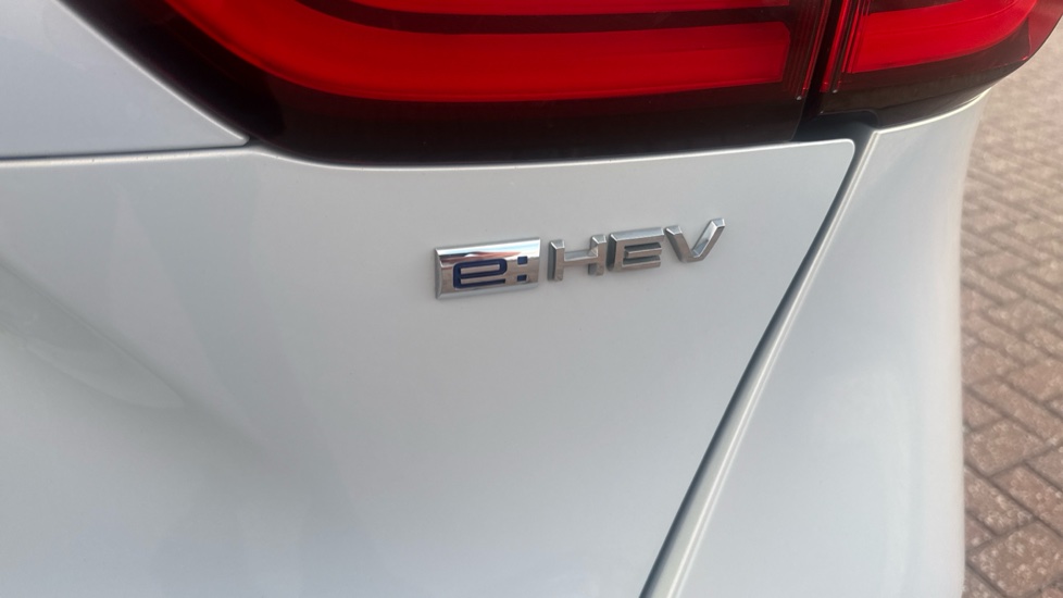 Honda Jazz 1.5 i-MMD Hybrid Advance 5dr eCVT Hybrid Hatchback - Image 17