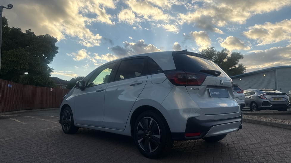 Honda Jazz 1.5 i-MMD Hybrid Advance 5dr eCVT Hybrid Hatchback - Image 20