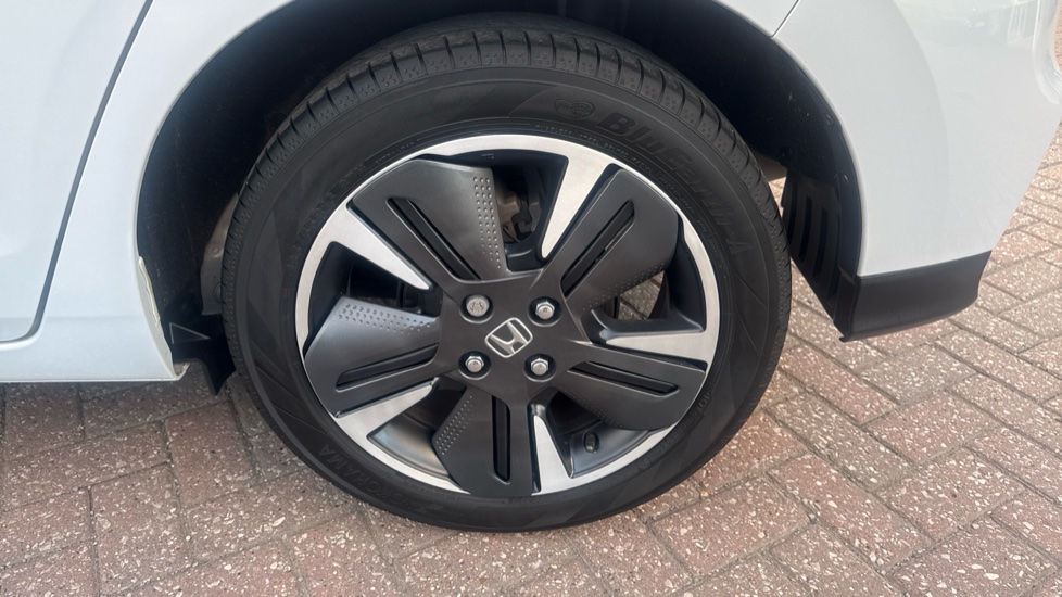 Honda Jazz 1.5 i-MMD Hybrid Advance 5dr eCVT Hybrid Hatchback - Image 21