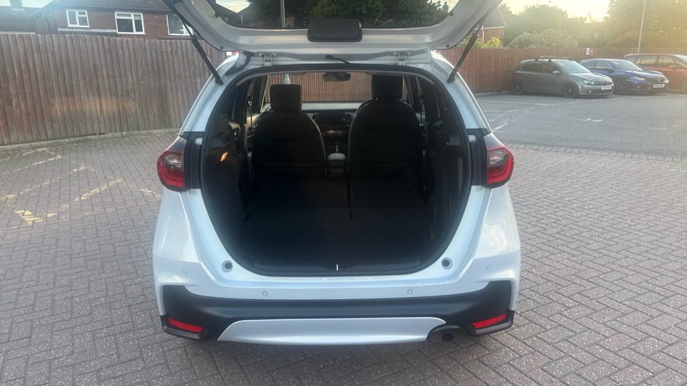 Honda Jazz 1.5 i-MMD Hybrid Advance 5dr eCVT Hybrid Hatchback - Image 44