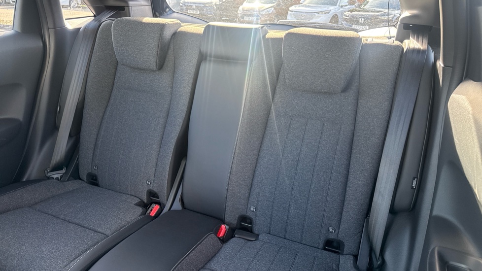 Honda Jazz 1.5 i-MMD Hybrid Advance 5dr eCVT Hybrid Hatchback - Image 8