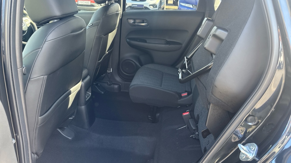 Honda Jazz 1.5 i-MMD Hybrid Advance 5dr eCVT Hybrid Hatchback - Image 15
