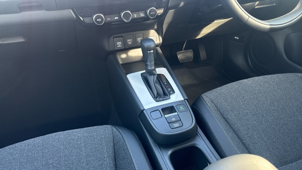 Honda Jazz 1.5 i-MMD Hybrid Advance 5dr eCVT Hybrid Hatchback - Image 18
