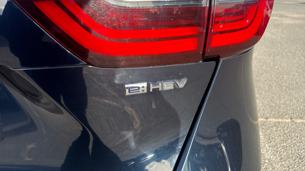 Honda Jazz 1.5 i-MMD Hybrid Advance 5dr eCVT Hybrid Hatchback - Image 21
