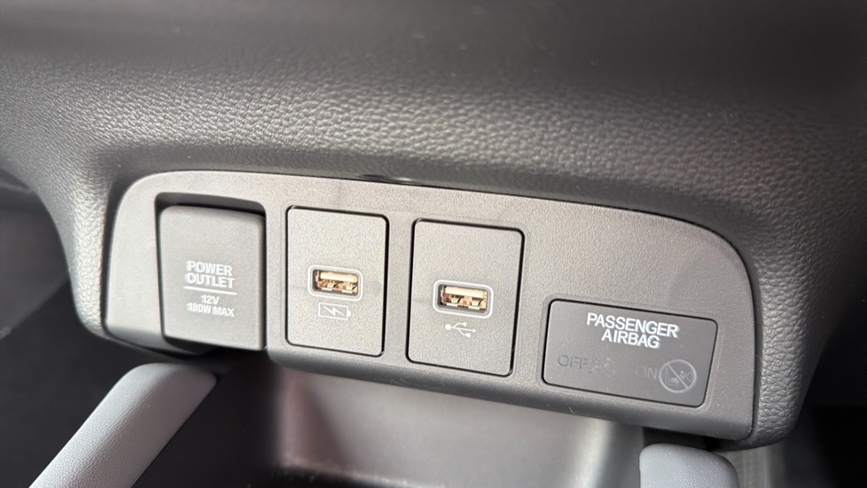 Honda Jazz 1.5 i-MMD Hybrid Advance Sport 5dr eCVT Hybrid Hatchback - Image 40