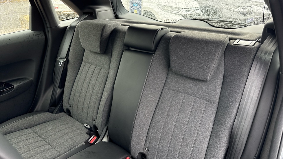 Honda Jazz 1.5 i-MMD Hybrid SR 5dr eCVT Hybrid Hatchback - Image 8