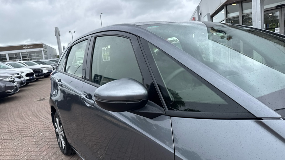 Honda Jazz 1.5 i-MMD Hybrid SR 5dr eCVT Hybrid Hatchback - Image 20
